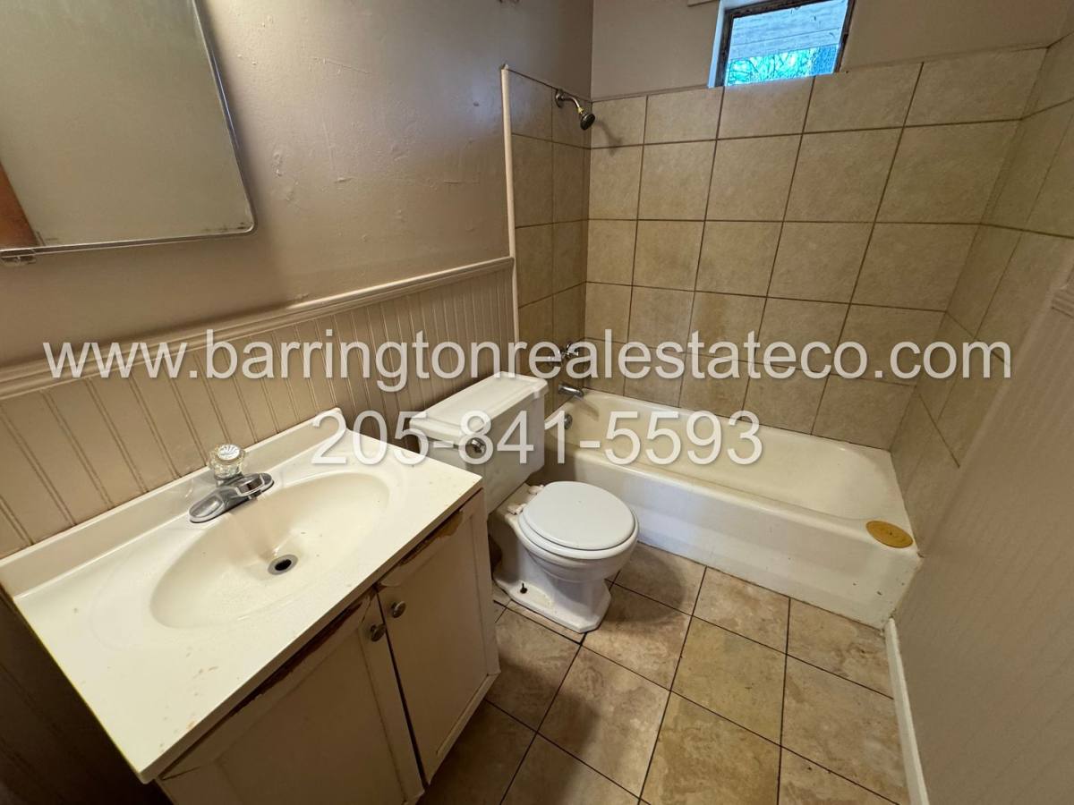 Apartment for rent at 2916 24th St Ensley, Birmingham, AL 35208