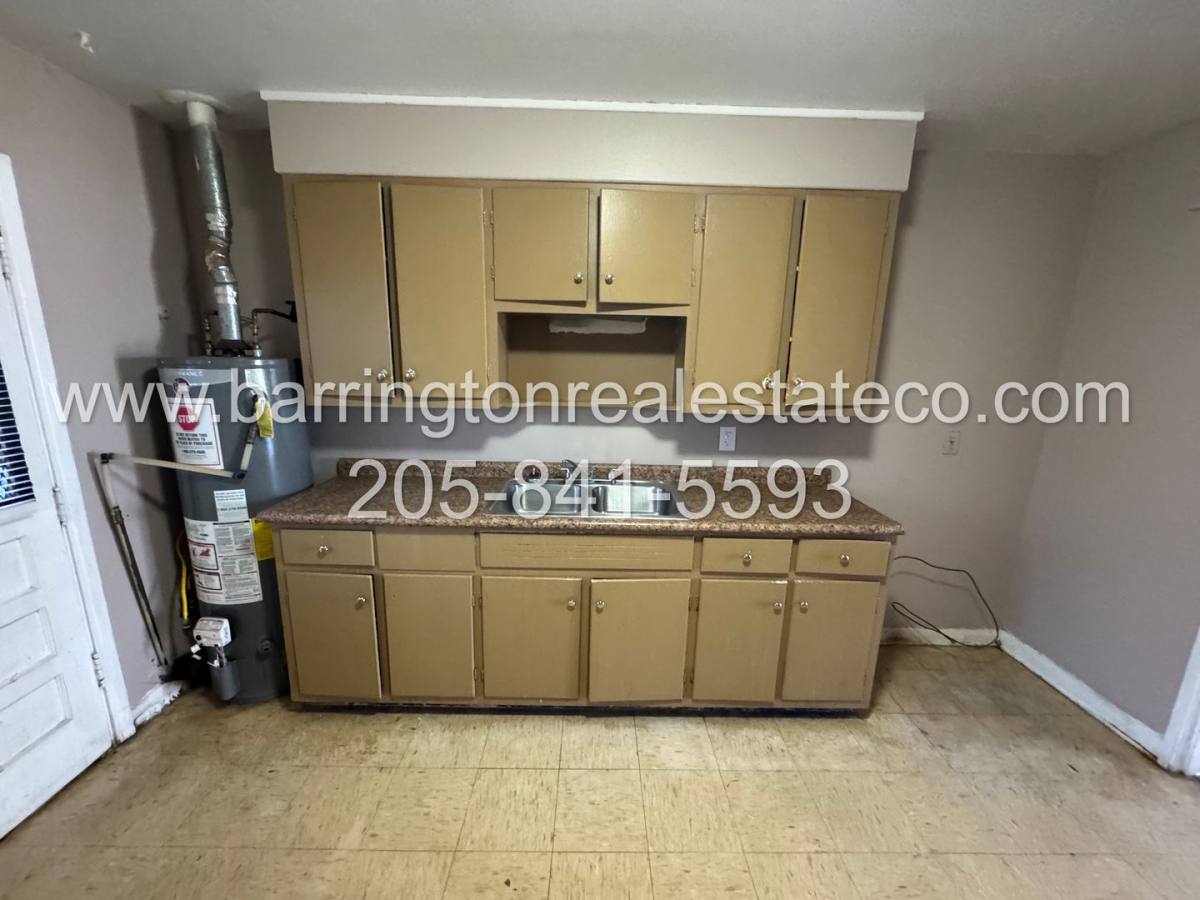 Apartment for rent at 2916 24th St Ensley, Birmingham, AL 35208
