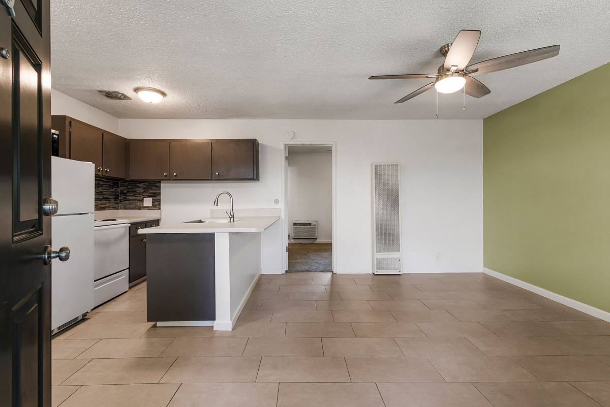 Apartment for rent at 348 W Sacramento Ave, Chico, CA 95926