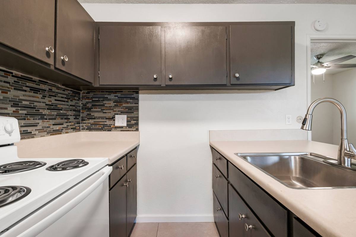 Apartment for rent at 348 W Sacramento Ave, Chico, CA 95926