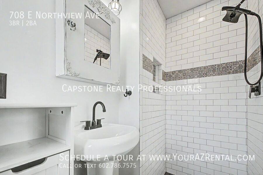 House for rent at 708 E Northview Ave, Phoenix, AZ 85020