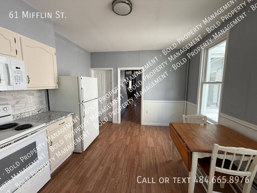 House for rent at 61 Mifflin St, Pine Grove, PA 17963