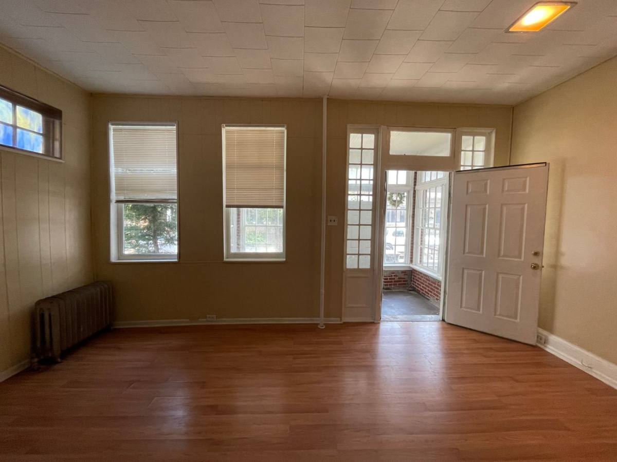 House for rent at 2322 Penn St, Harrisburg, PA 17110
