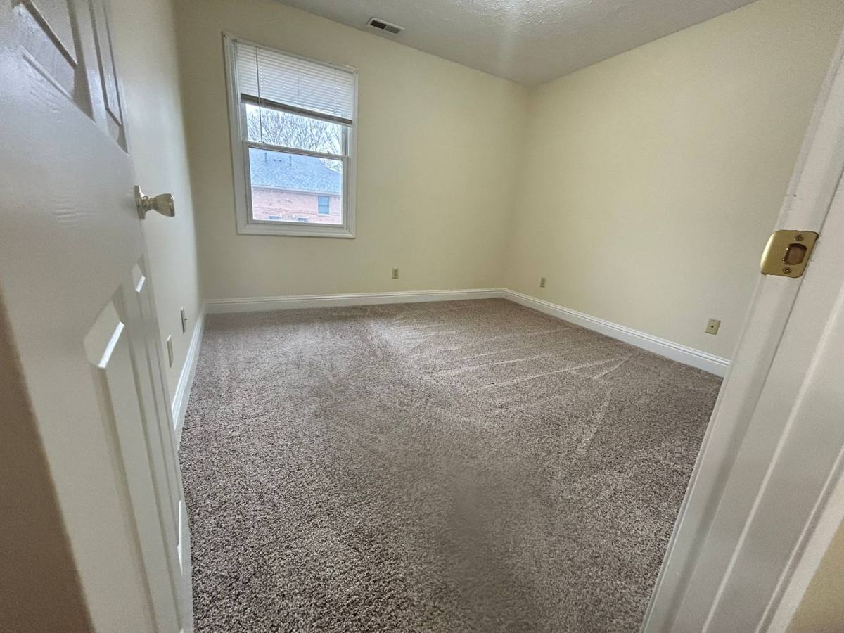 Apartment for rent at 3462 Legacy Run, Owensboro, KY 42301
