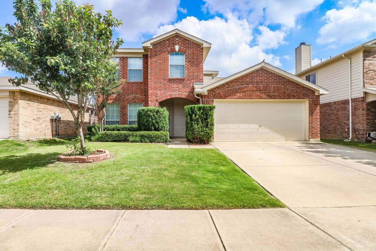 House for rent at 4313 Silverwood Trail, Keller, TX 76244