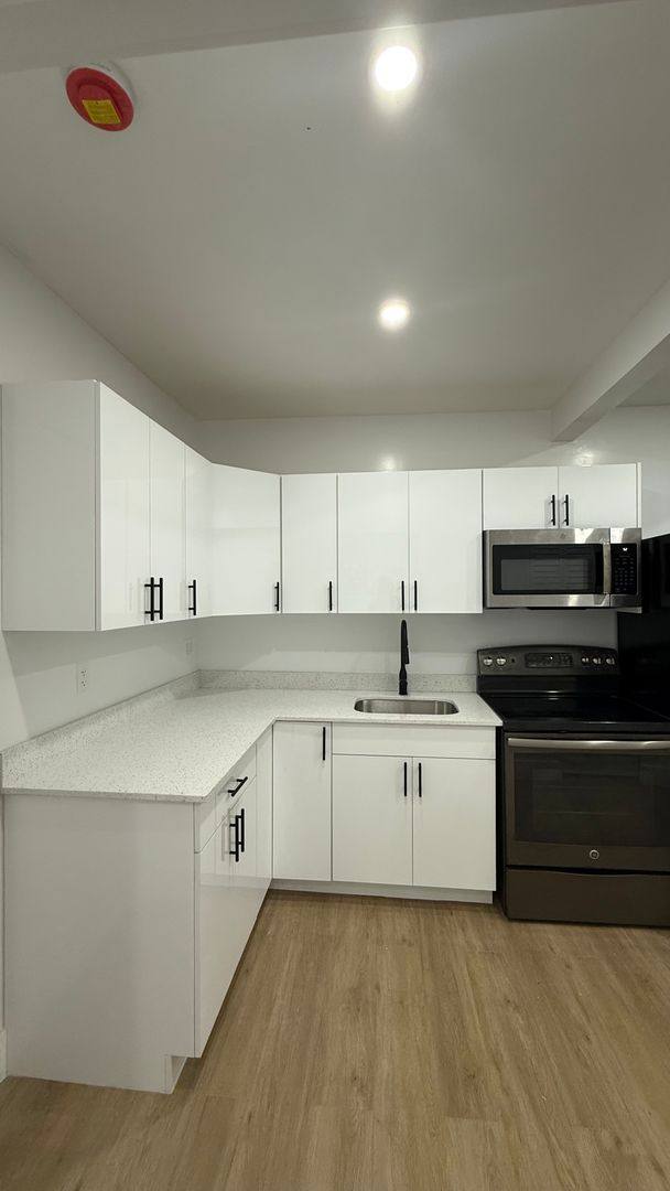 Apartment for rent at 211 SW 10th Ave, Miami, FL 33130