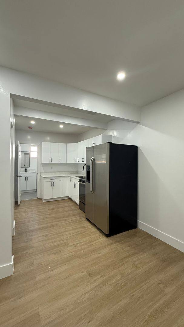 Apartment for rent at 211 SW 10th Ave, Miami, FL 33130