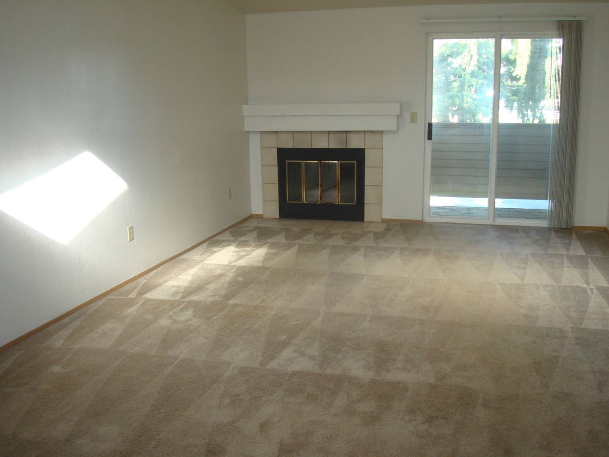 Apartment for rent at 7015 47th Ave NE, Marysville, WA 98270