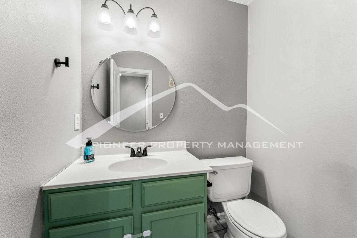 Townhouse for rent at 3417 S Ammons St, Denver, CO 80227