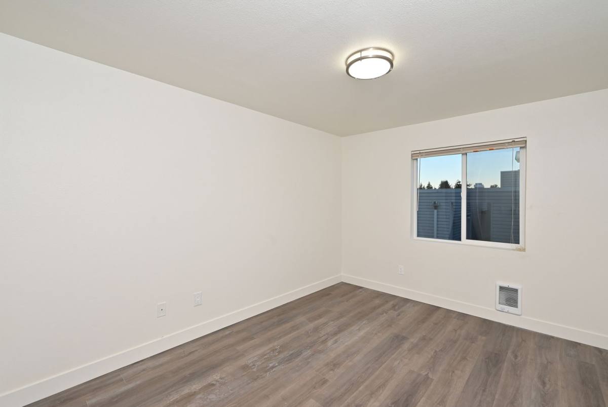 Apartment for rent at 2020 NE 89th St, Seattle, WA 98115