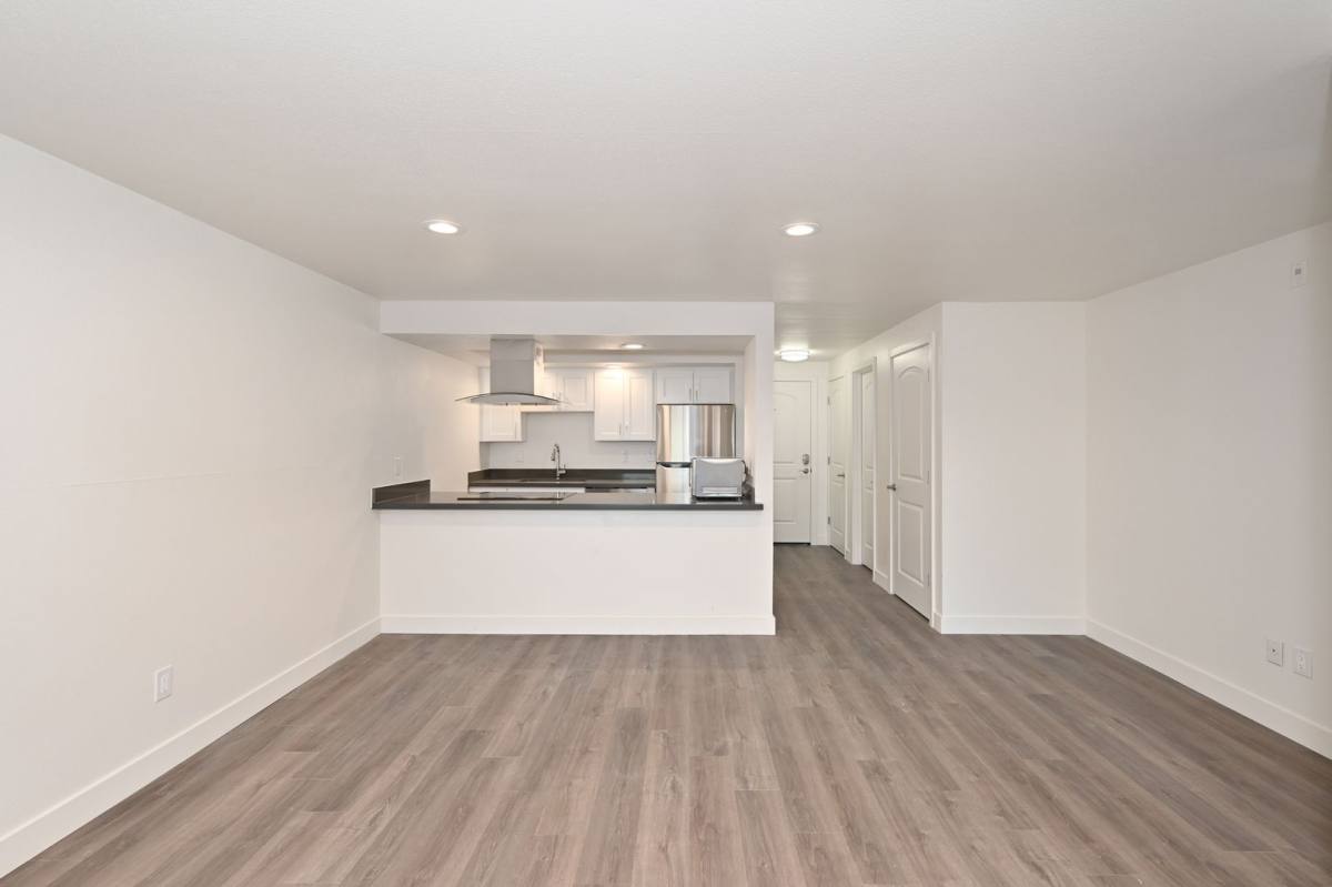 Apartment for rent at 2020 NE 89th St, Seattle, WA 98115