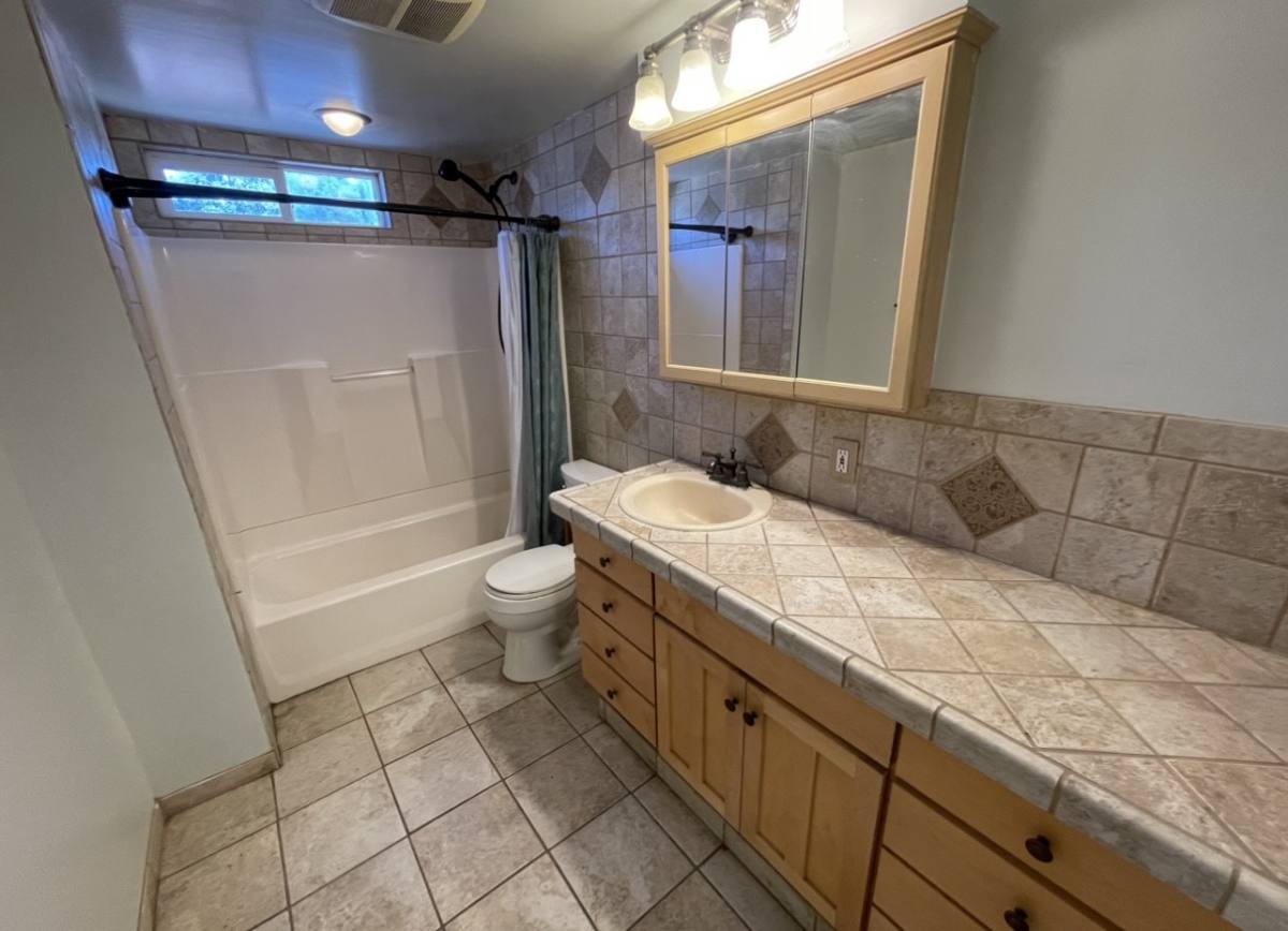 House for rent at 2101 S State St #3, Ukiah, CA 95482