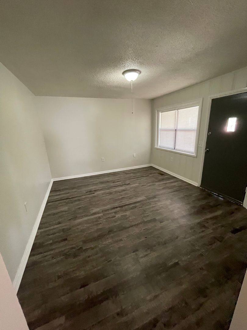 Apartment for rent at 1406 5th St SW, Cullman, AL 35055