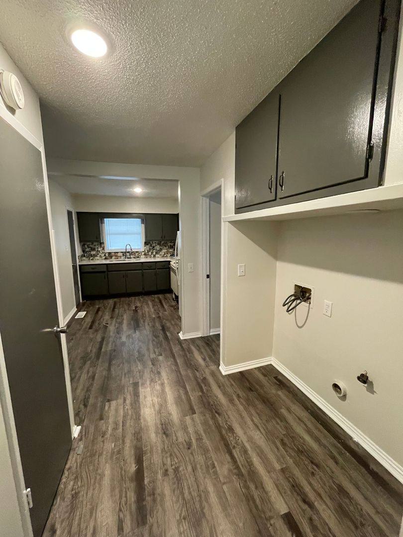 Apartment for rent at 1406 5th St SW, Cullman, AL 35055