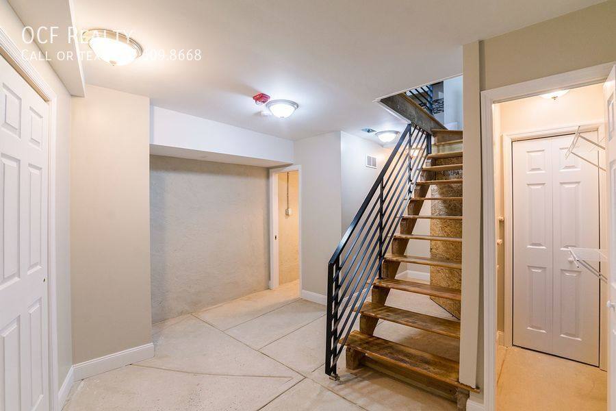 Apartment for rent at 1126 E Passyunk Ave #1, Philadelphia, PA 19147