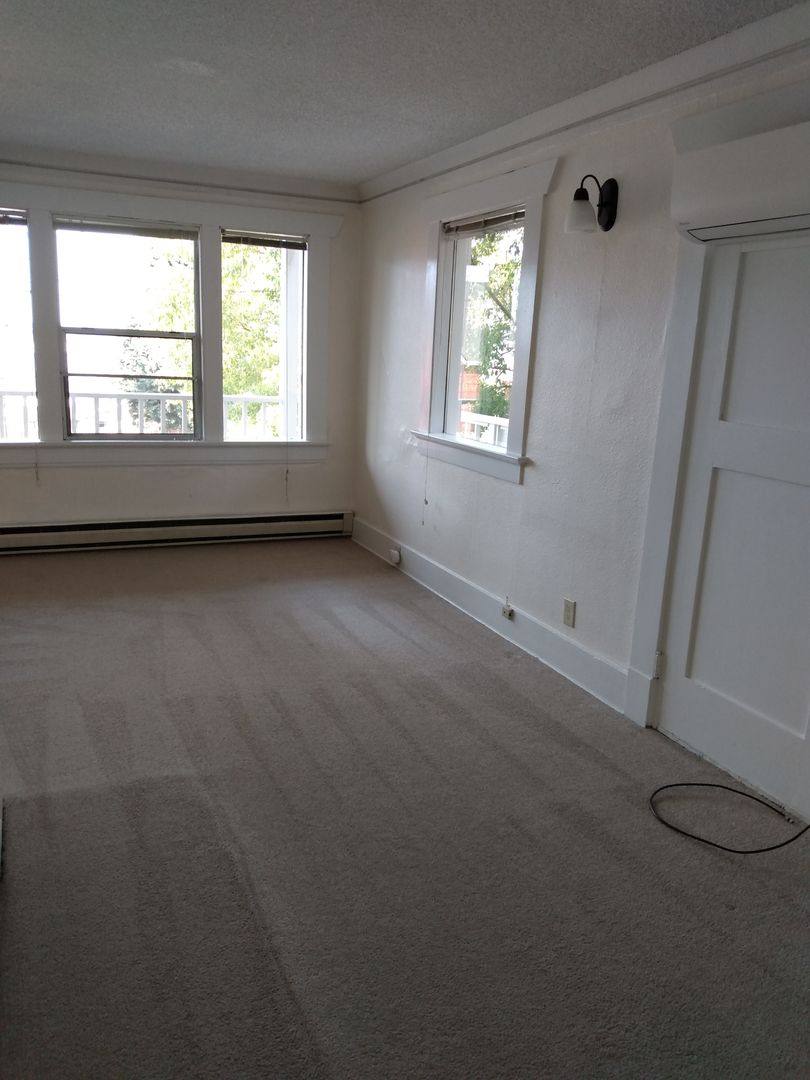 Apartment for rent at 703 N Garden St, Bellingham, WA 98225