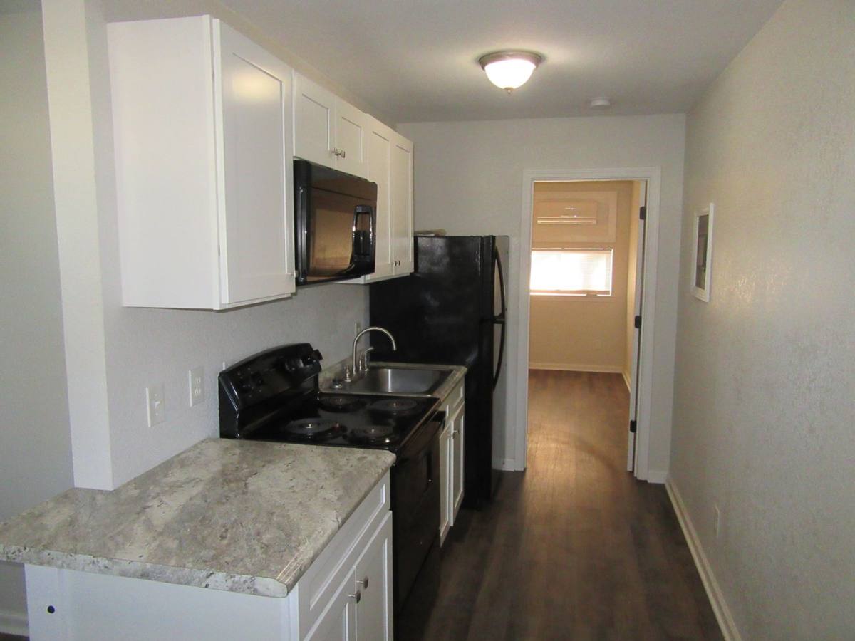 Apartment for rent at 1400 Gulf Ave, Panama City, FL 32401