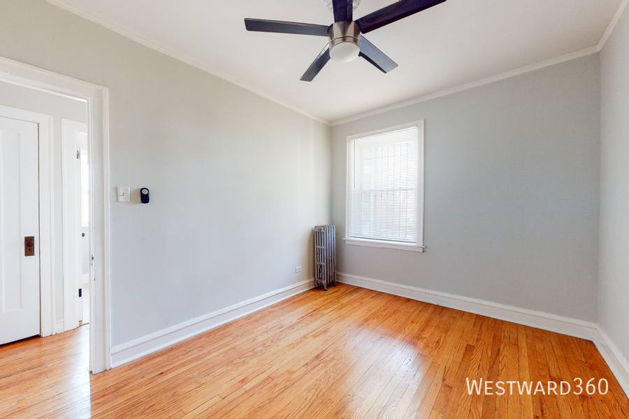 Apartment for rent at 3012 W Warren Blvd #1R, Chicago, IL 60612