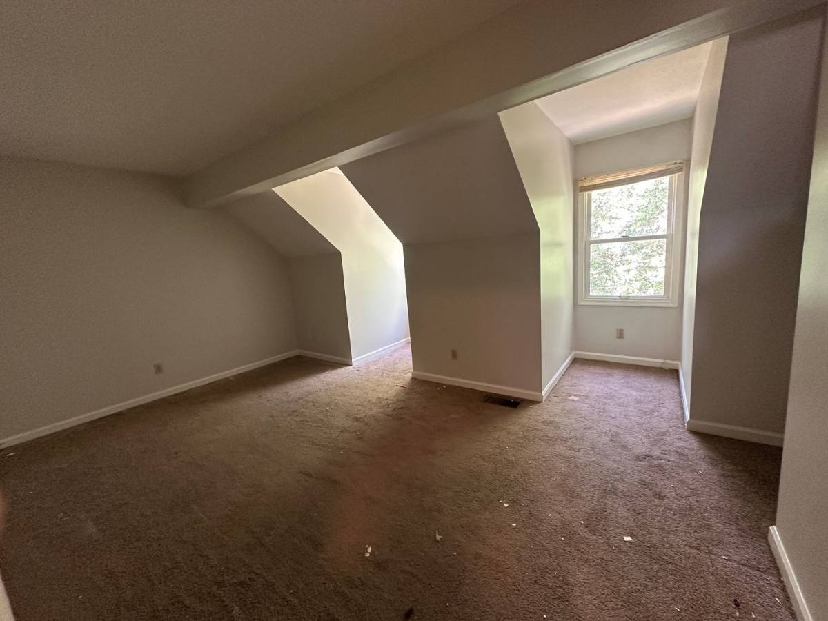 Townhouse for rent at 1047 Blue Ridge Dr, Harrisonburg, VA 22801