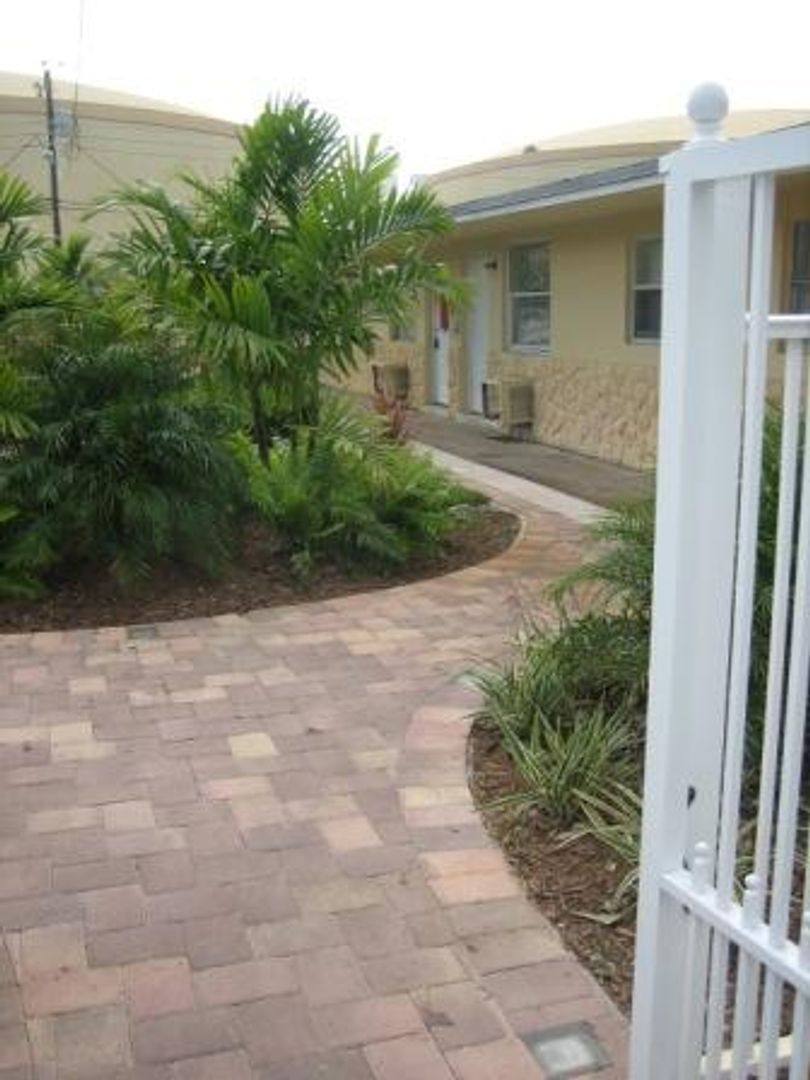 Apartment for rent at 3815 SW 16th St, Fort Lauderdale, FL 33312