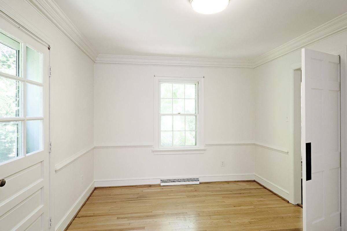 Apartment for rent at 1710 Solomon Rd, Charlottesville, VA 22901