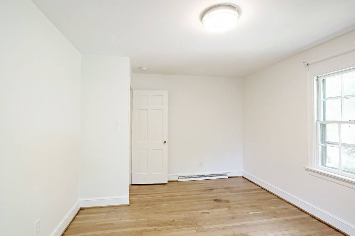 Apartment for rent at 1710 Solomon Rd, Charlottesville, VA 22901