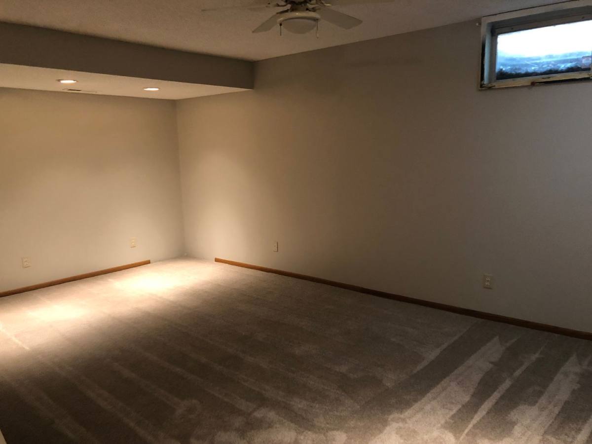 Townhouse for rent at 4140 Rice St, Saint Paul, MN 55126