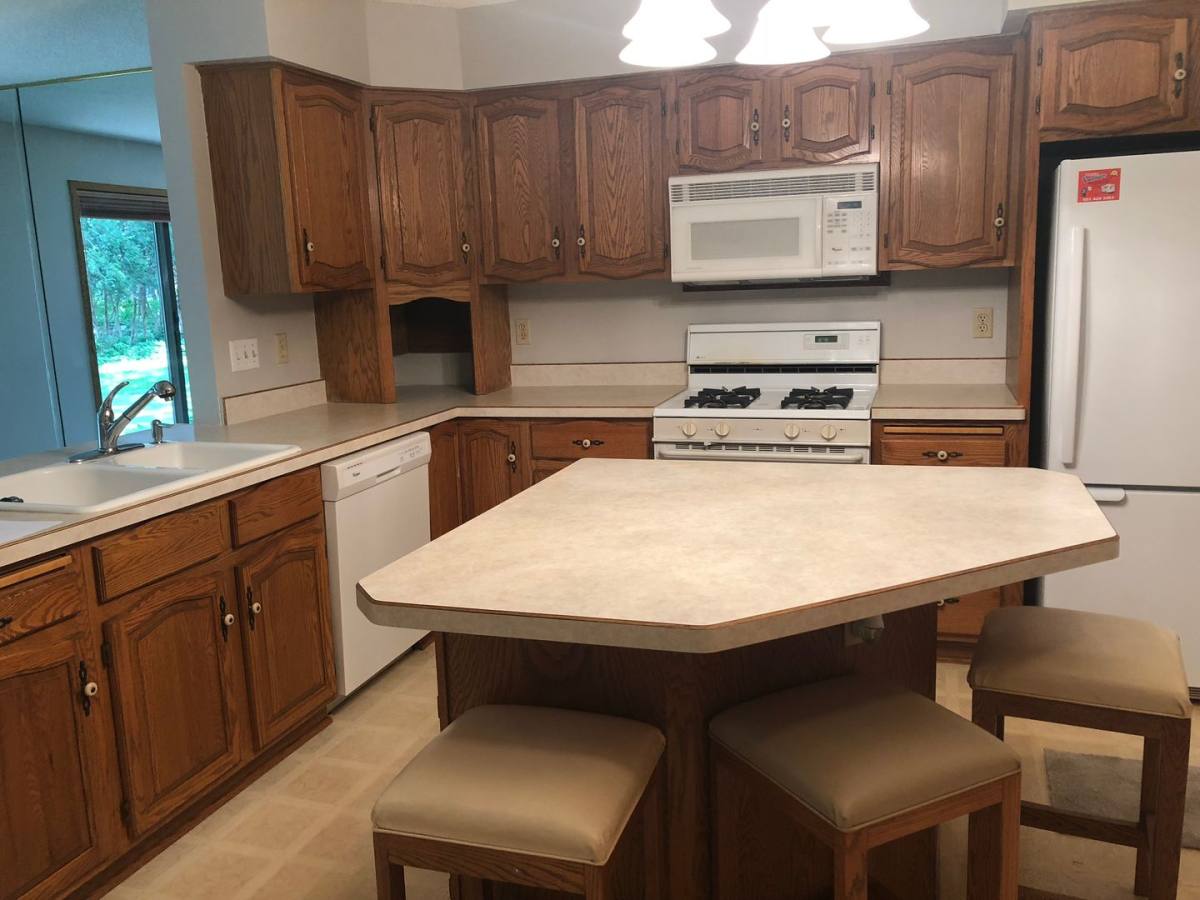 Townhouse for rent at 4140 Rice St, Saint Paul, MN 55126
