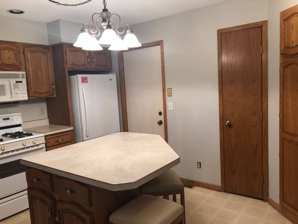 Townhouse for rent at 4140 Rice St, Saint Paul, MN 55126