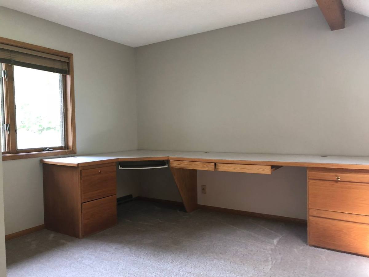 Townhouse for rent at 4140 Rice St, Saint Paul, MN 55126