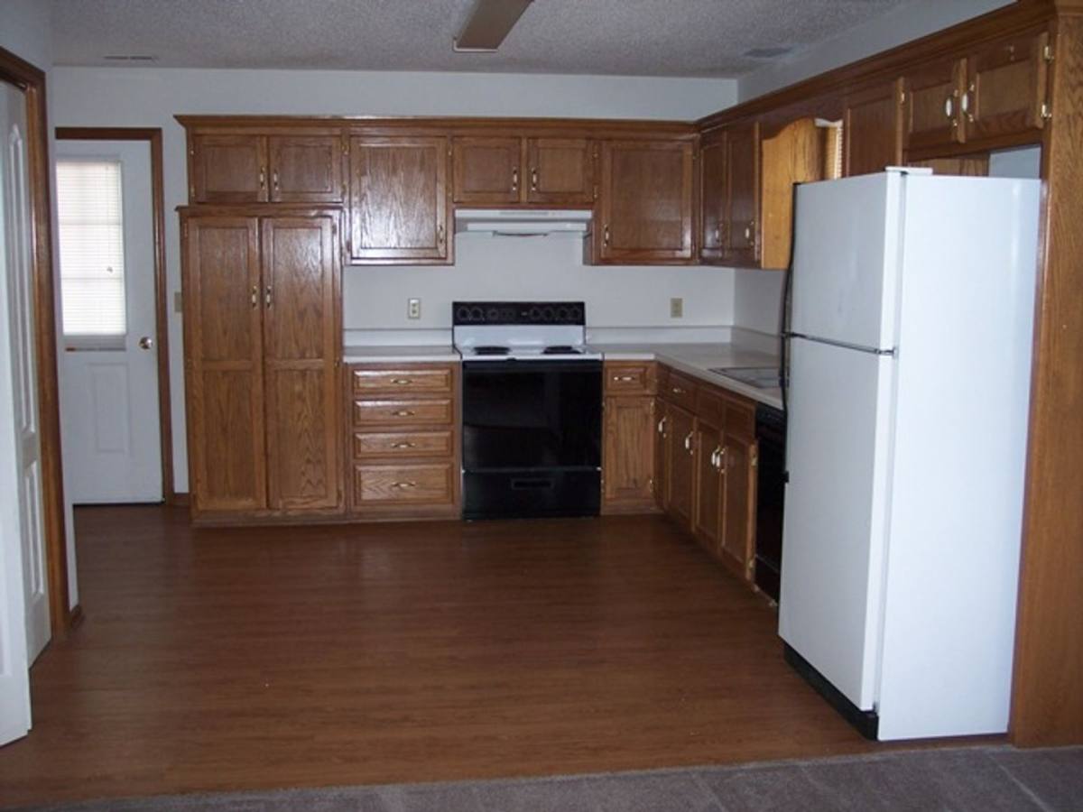 Apartment for rent at 708 Streck Court, Warrensburg, MO 64093