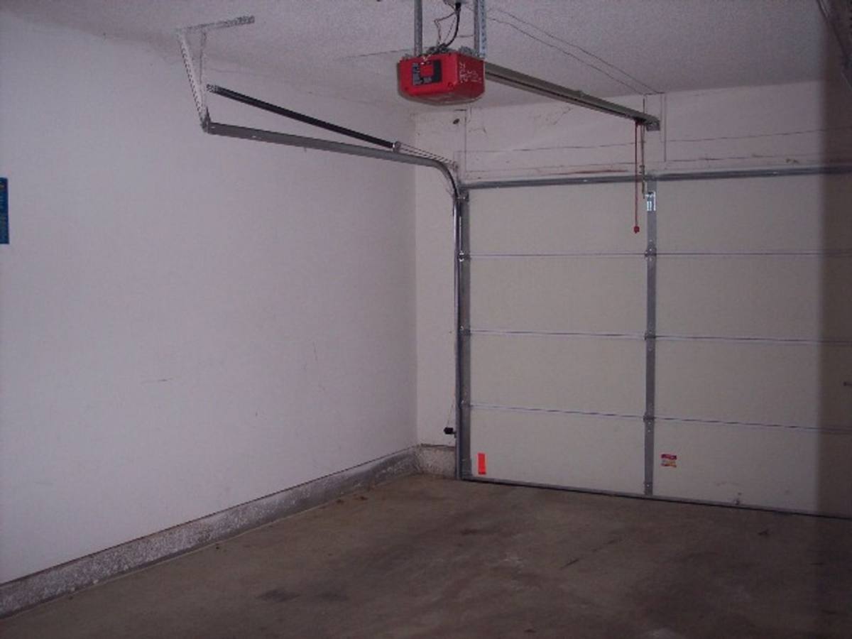 Apartment for rent at 115 Polk St, Warrensburg, MO 64093