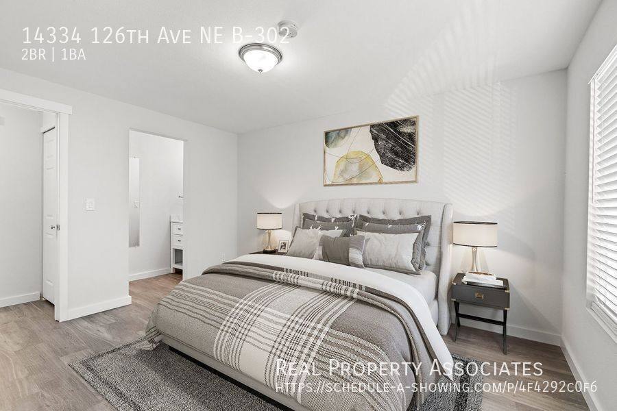 Condo for rent at 14334 126th Ave NE #B-302, Kirkland, WA 98034