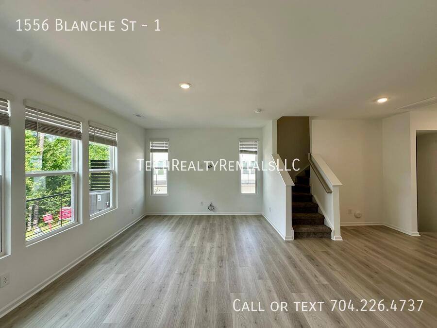 Townhouse for rent at 1556 Blanche St #1, Charlotte, NC 28262