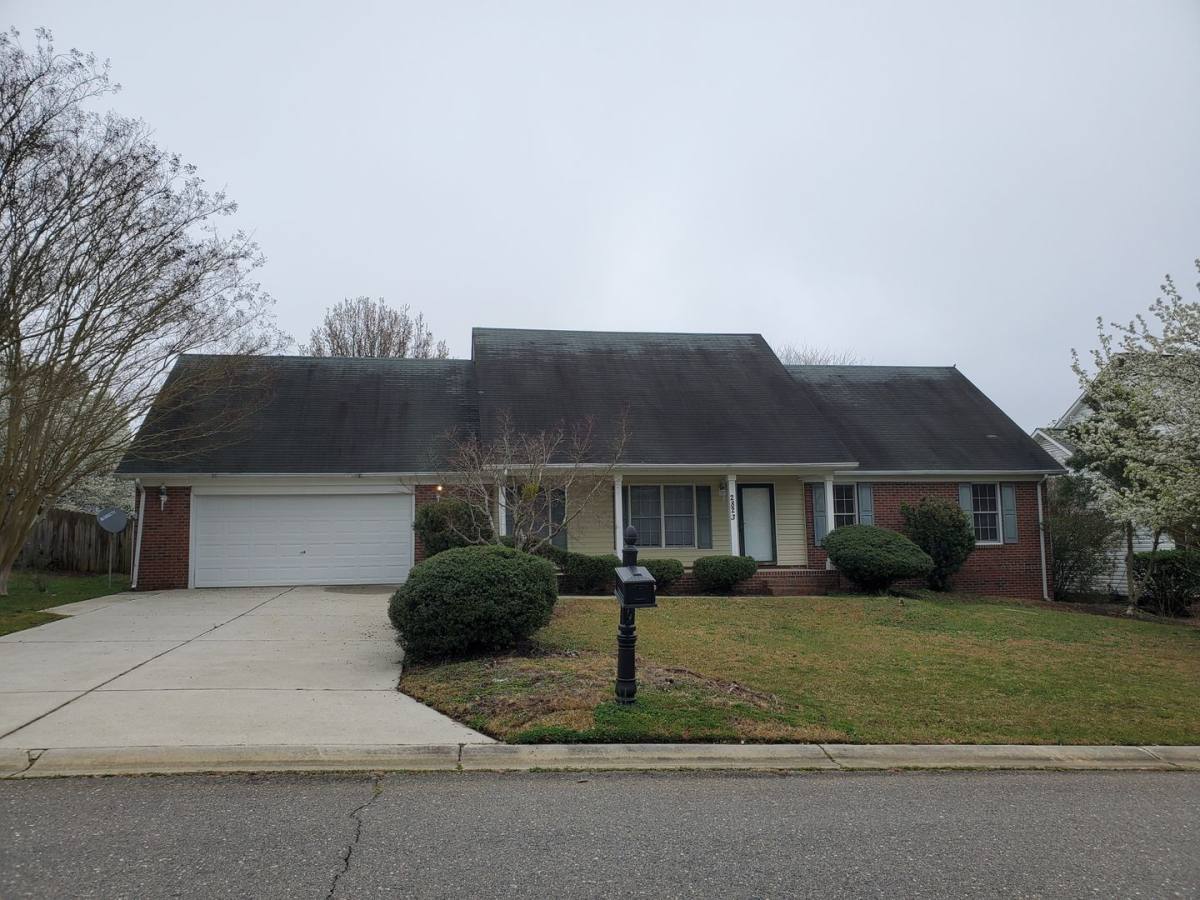 House for rent at 2823 Franzia Dr, Fayetteville, NC 28306