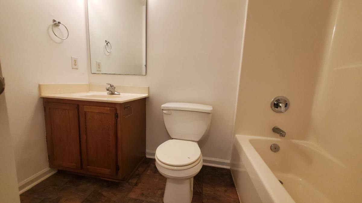 House for rent at 2823 Franzia Dr, Fayetteville, NC 28306