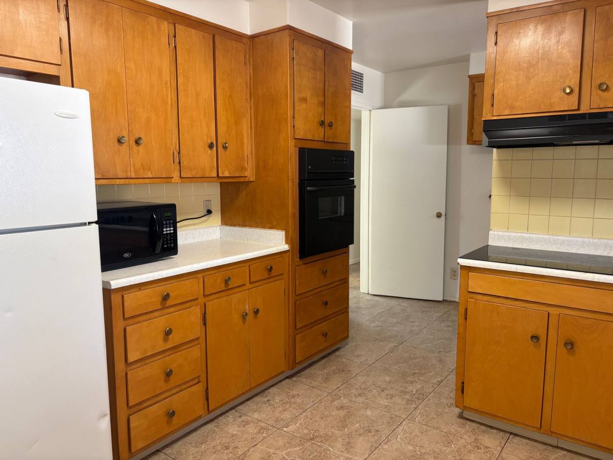 House for rent at 3221 E Linden St, Tucson, AZ 85716