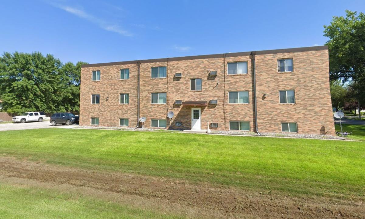 Apartment for rent at 611 Eglon Ave, Glyndon, MN 56547