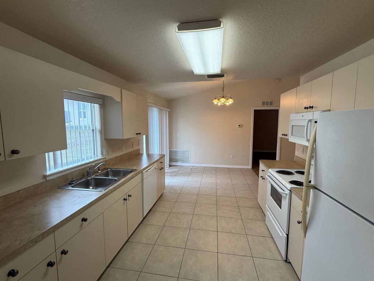 Apartment for rent at 54 Laurel Pass #2, Ocala, FL 34480