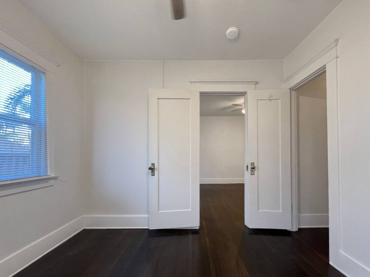 Apartment for rent at 1239 E Florida St, Long Beach, CA 90802