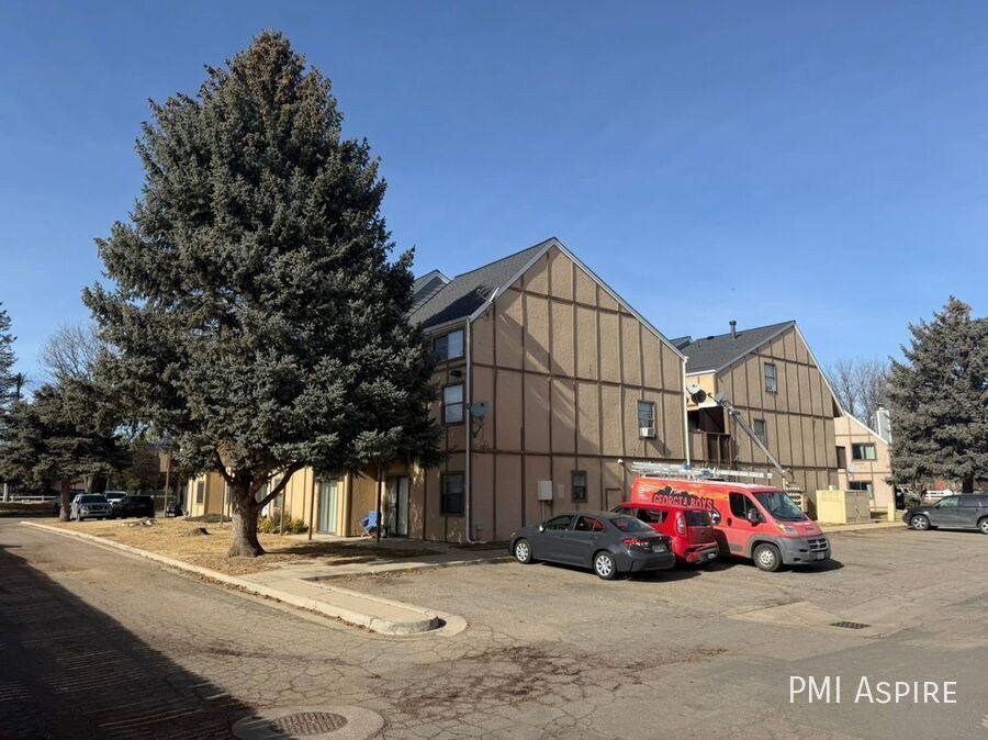 House for rent at 225 E 8th Ave #E5, Longmont, CO 80504