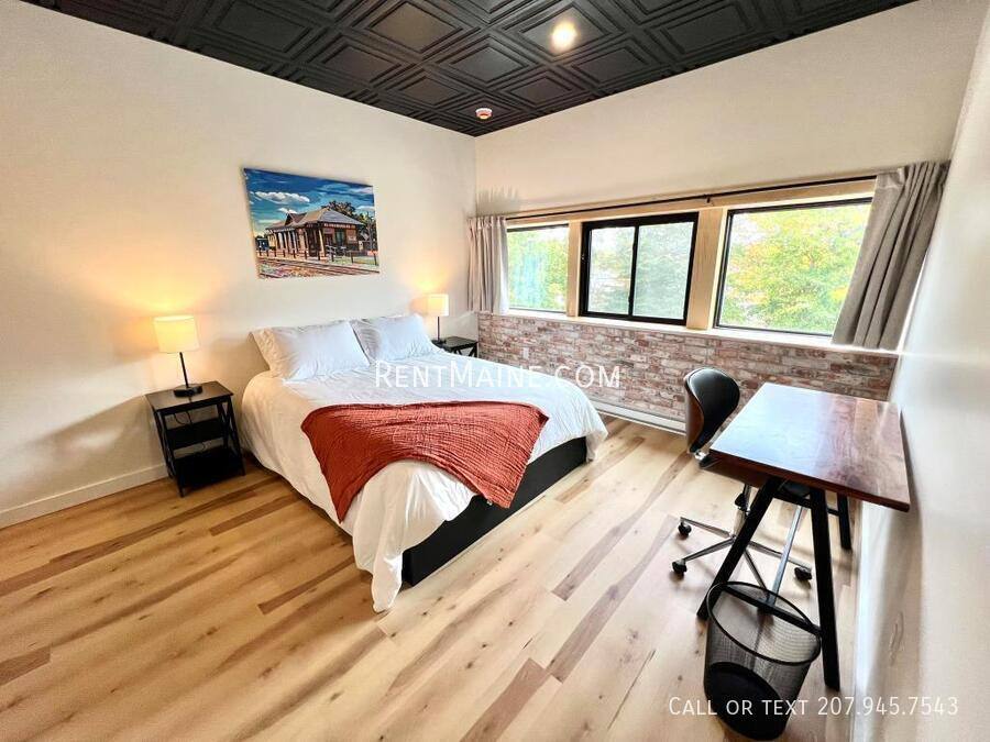 Apartment for rent at 113 N Lancey St #204, Pittsfield, ME 04967
