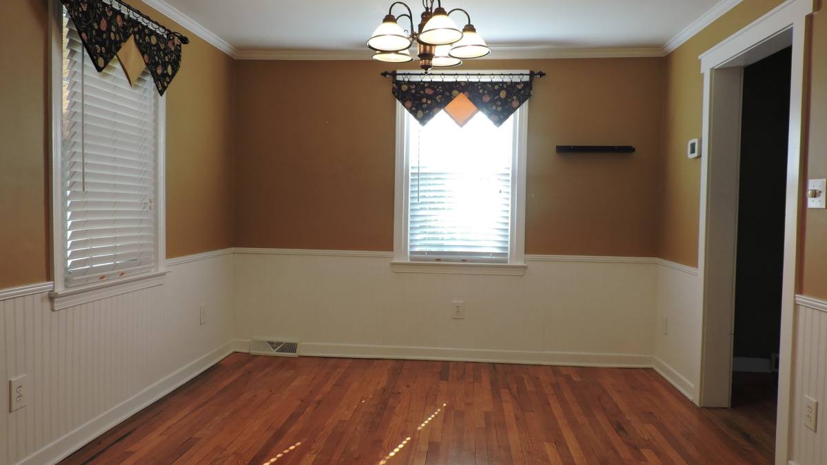 House for rent at 1939 E Jonathan St, Allentown, PA 18109