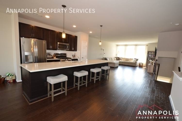 Townhouse for rent at 529 Leftwich Lane, Annapolis, MD 21401