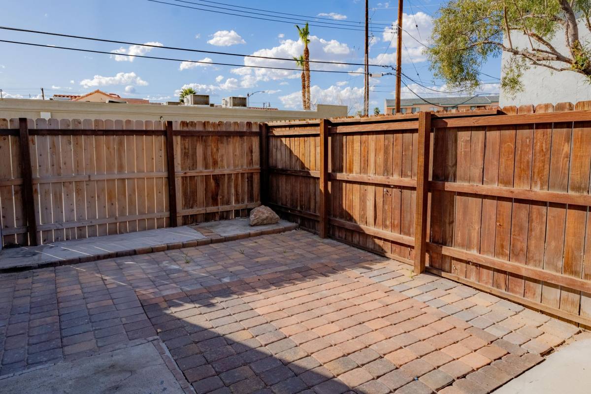 Apartment for rent at 720 Aster Lane, Las Vegas, NV 89101