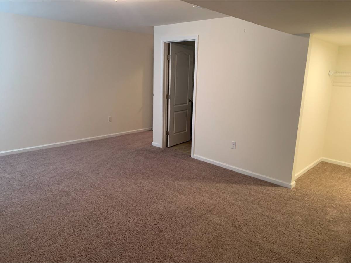 Townhouse for rent at 327 Tribbitt St, Dover, DE 19901