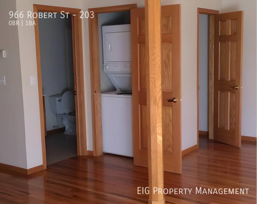 Condo for rent at 966 Robert St #203, Saint Paul, MN 55118