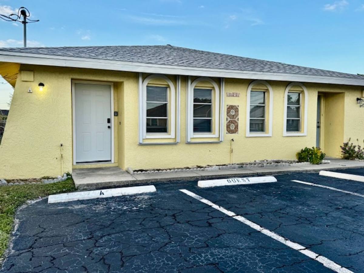 Apartment for rent at 1245 SE 8th St, Cape Coral, FL 33990