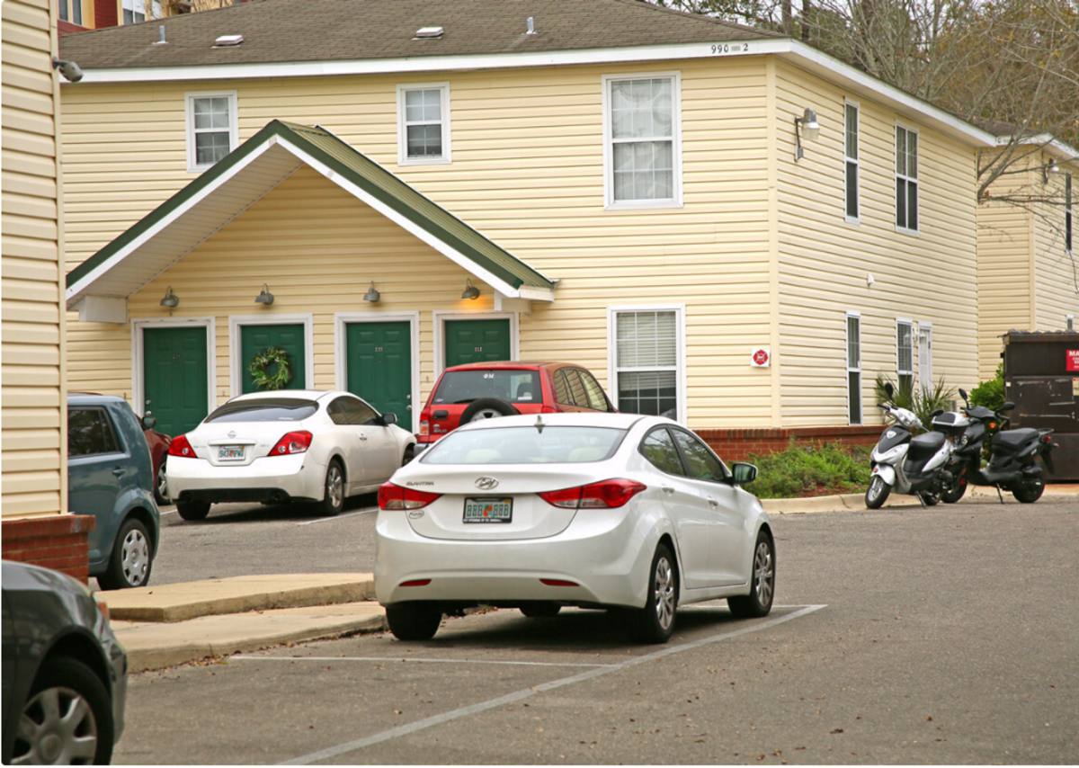 Apartment for rent at 990 W Brevard St, Tallahassee, FL 32304