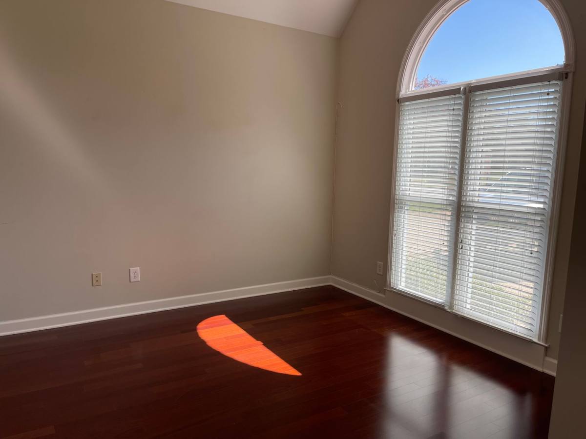 Townhouse for rent at 215 Stoners Glen Court, Hermitage, TN 37076